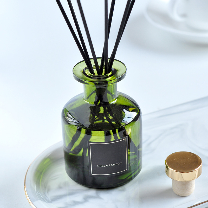 Private label aromatherapy reed diffuser oil UK in different volume and customized packaging 